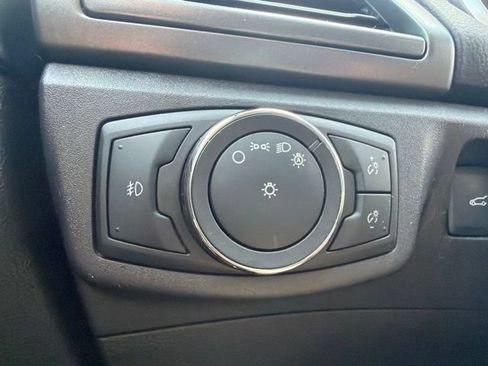 Used 2016 Ford Fusion Titanium FWD image 26