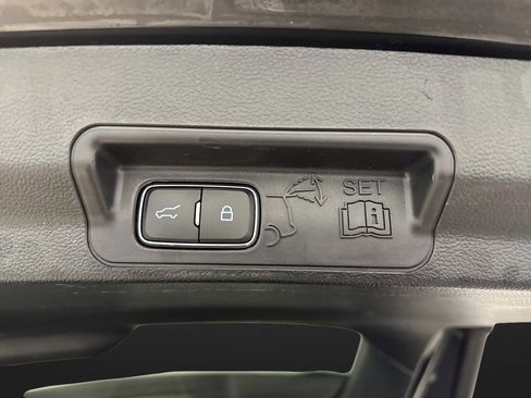 Used 2023 Ford Explorer ST-Line image 16