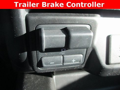 Used 2021 GMC Sierra 1500 SLT w/ SLT Premium Package image 16