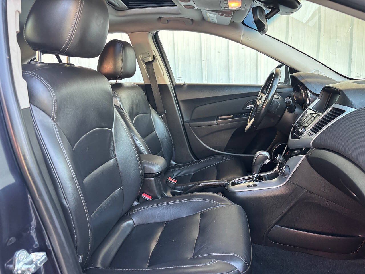 Used 2015 Chevrolet Cruze LTZ w/ Sun, Sound and Sport Package FWD image 13