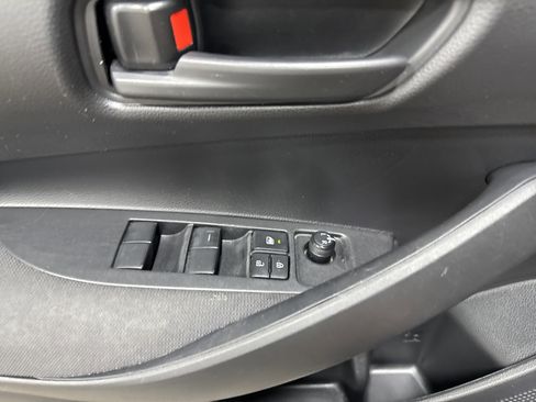 Used 2023 Toyota Corolla LE image 27