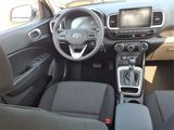 New 2025 Hyundai Venue SE image 4