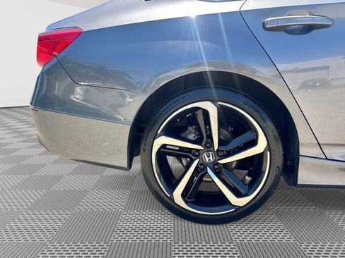 Used 2019 Honda Accord Sport image 29