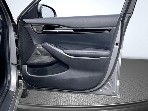 Used 2021 Kia Seltos SX image 24