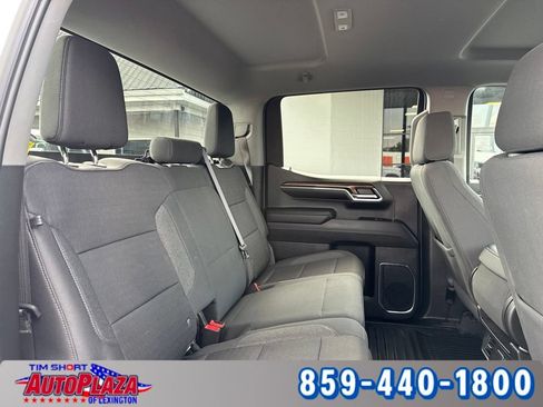 Used 2024 Chevrolet Silverado 1500 LT AWD/4WD image 40