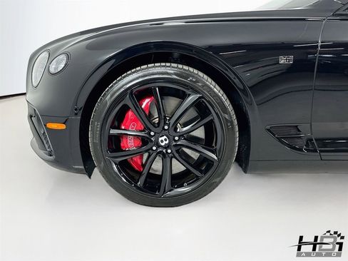 Used 2020 Bentley Continental GT AWD/4WD image 17