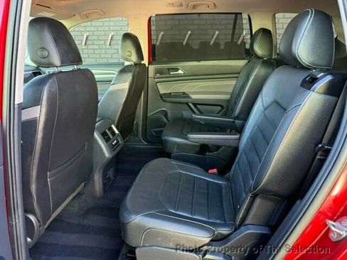 Used 2021 Volkswagen Atlas SEL Premium image 40