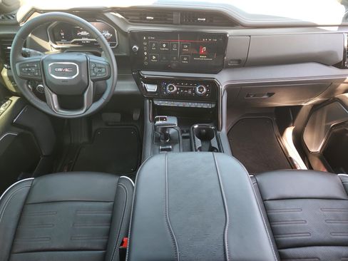 Used 2025 GMC Sierra 1500 AT4X AWD/4WD image 26