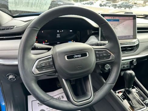 Used 2023 Jeep Compass Limited w/ Elite Group AWD/4WD image 30