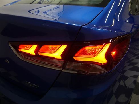 Used 2019 Hyundai Sonata Limited image 13