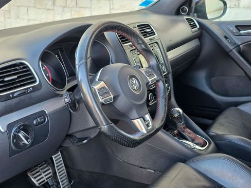 Used 2012 Volkswagen GTI 4-Door image 9