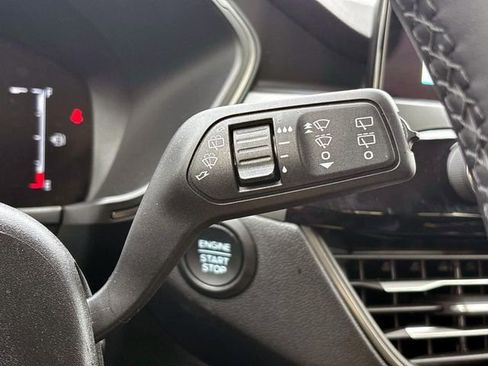 Used 2025 Ford Escape Active w/ Cold Weather Package image 26