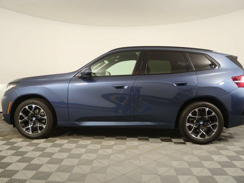 Certified 2025 BMW X3 xDrive30i w/ M Sport Package AWD/4WD image 6