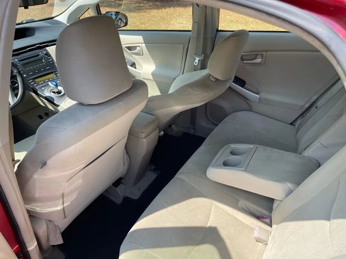 Used 2011 Toyota Prius One image 12