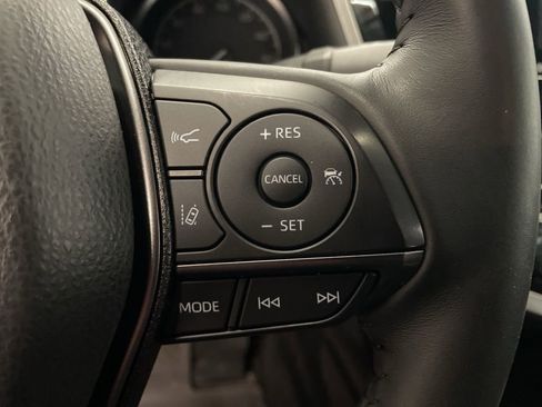 Used 2023 Toyota Camry SE image 22