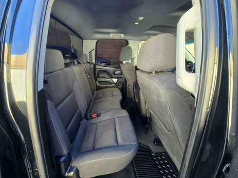 Used 2019 Chevrolet Silverado 1500 LT image 34