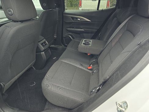 New 2026 Chevrolet Equinox EV LT image 17