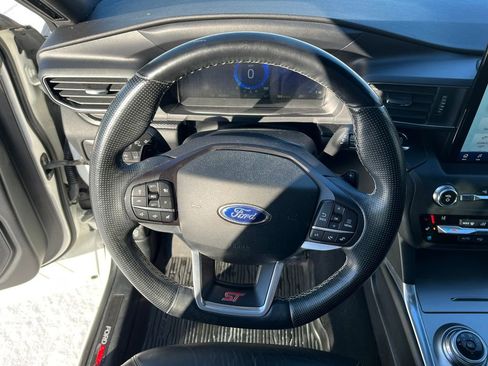 Used 2020 Ford Explorer ST w/ ST Street Pack image 12