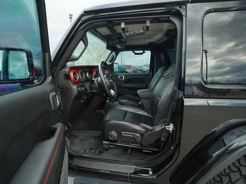 Used 2019 Jeep Wrangler Rubicon image 12