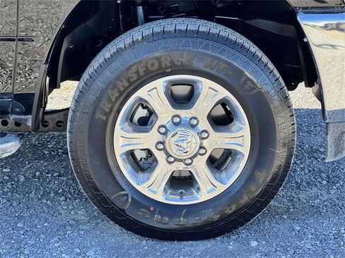 New 2025 RAM 3500 Big Horn image 24