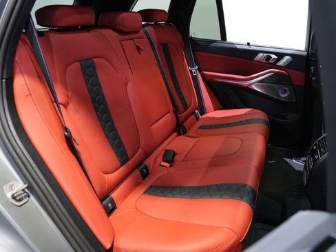 Used 2025 BMW X5 M Competition w/ Executive Package image 38