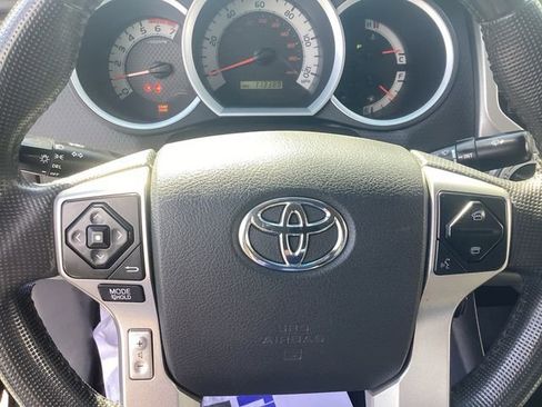 Used 2014 Toyota Tacoma 4x4 Access Cab V6 w/ SR5 Package image 12