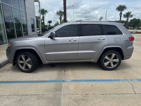 Used 2014 Jeep Grand Cherokee Overland RWD image 3