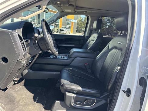 Used 2020 Ford Expedition Platinum image 8