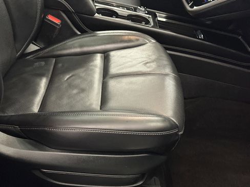 Certified 2022 Lincoln Corsair Reserve w/ Equipment Group 201A image 12