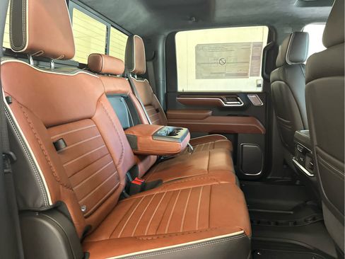 New 2025 GMC Sierra 2500 Denali Ultimate image 40