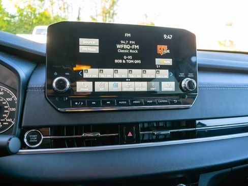 Used 2024 Mitsubishi Outlander SE image 20