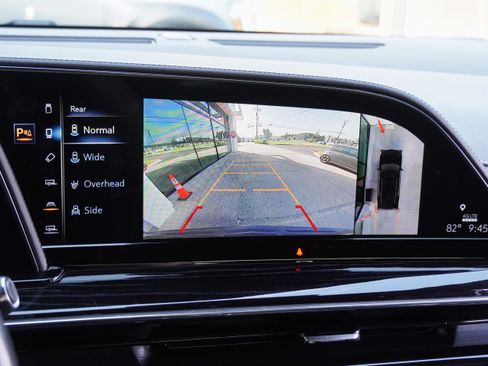 Used 2021 Cadillac Escalade Sport w/ Driver Assist Tech Package AWD/4WD image 26