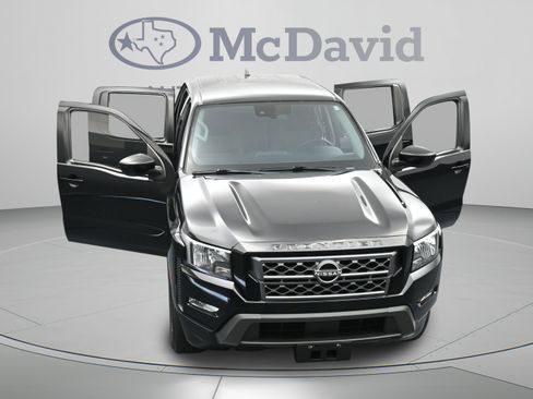 Used 2022 Nissan Frontier SV w/ Technology Package RWD image 42