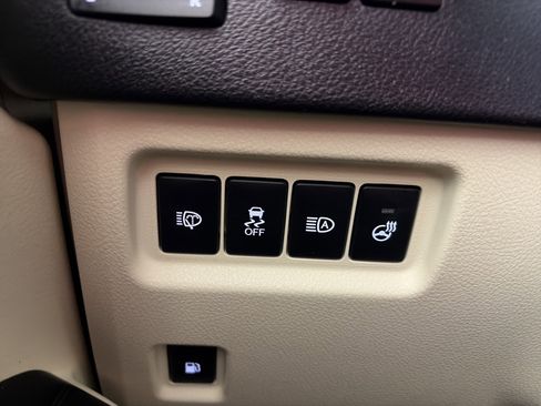 Used 2021 Lexus GX 460 Luxury w/ Sport Design Package image 33