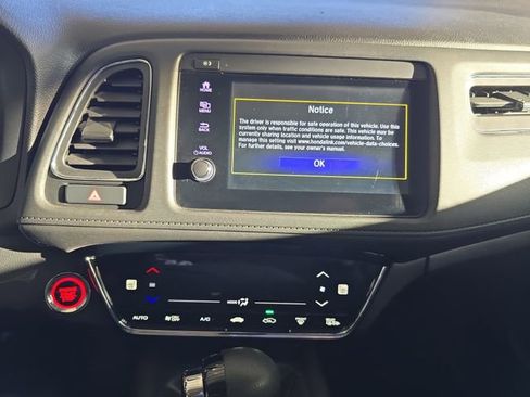 Used 2019 Honda HR-V EX image 16