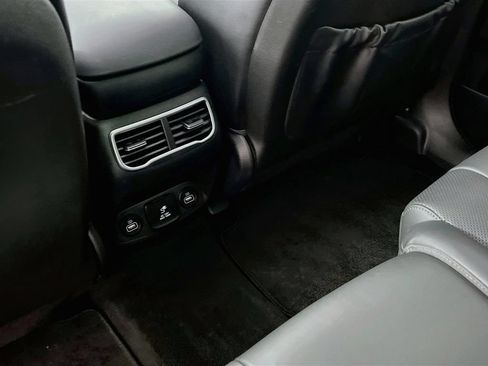 Certified 2021 Hyundai Santa Fe Limited AWD/4WD image 26
