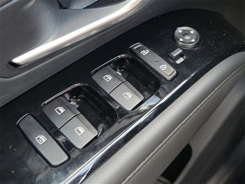 Used 2024 Hyundai Tucson Limited image 29