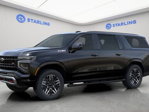 New 2026 Chevrolet Suburban Z71 w/ Comfort Package AWD/4WD image 3