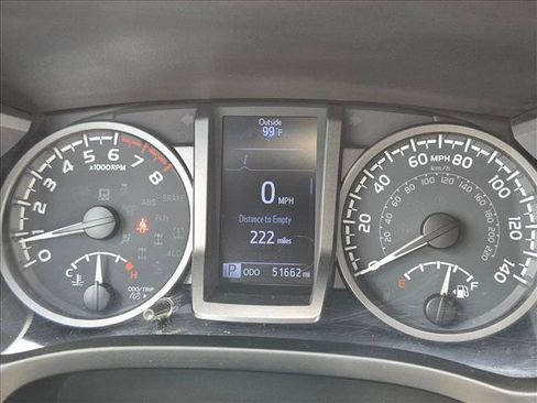 Used 2020 Toyota Tacoma TRD Sport AWD/4WD image 11