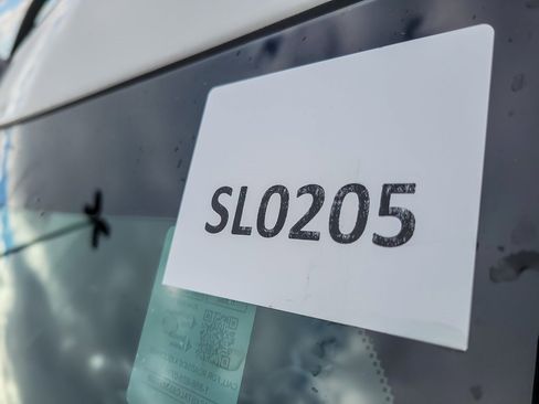 Certified 2025 Subaru Outback Onyx Edition image 24