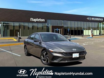 New 2025 Hyundai Elantra SEL