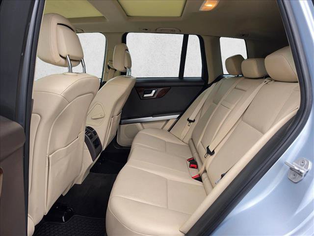 Used 2015 Mercedes-Benz GLK 250 BlueTEC 4MATIC image 17