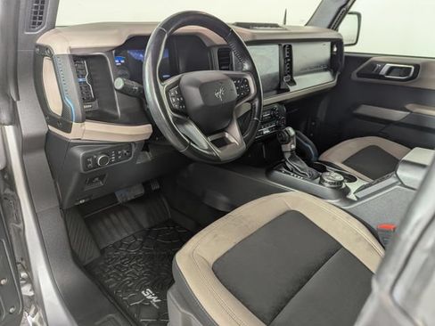 Used 2022 Ford Bronco Wildtrak AWD/4WD image 12