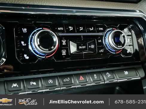 Used 2023 GMC Sierra 1500 Denali w/ Technology Package image 18