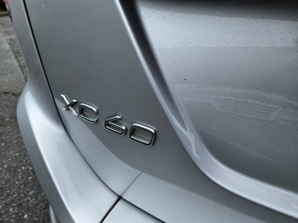 Used 2015 Volvo XC60 T5 AWD/4WD image 17