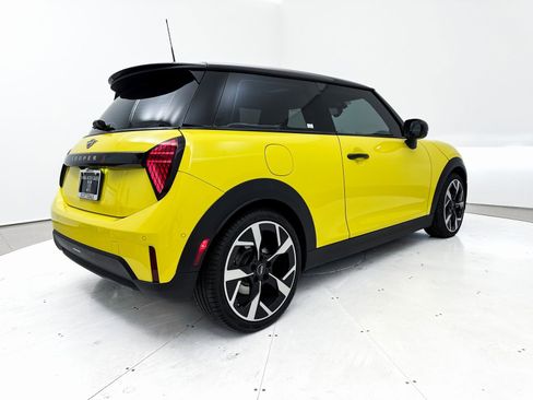 Used 2025 MINI Cooper S image 20