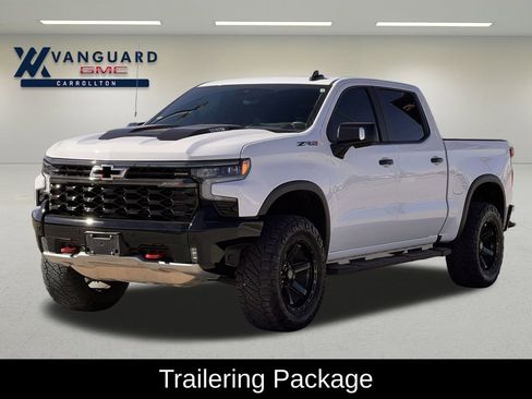Used 2025 Chevrolet Silverado 1500 ZR2 w/ Technology Package image 9