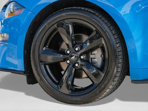 Used 2022 Ford Mustang Premium w/ Equipment Group 201A image 43