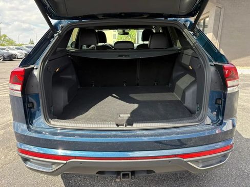 Used 2020 Volkswagen Atlas Cross Sport SE w/ Towing Package AWD/4WD image 9