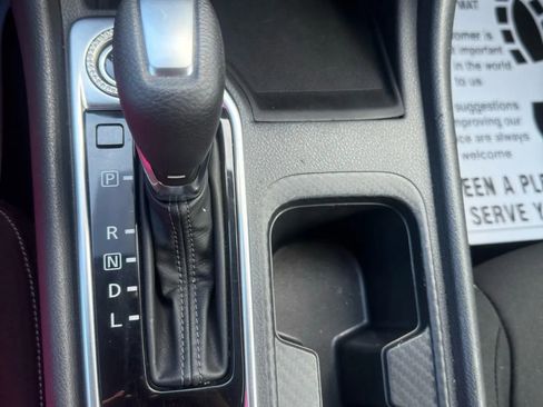 Used 2020 Nissan Sentra SV w/ Lighting Package image 30